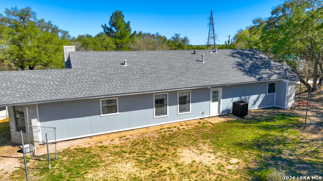 Image 4 of 65 For 713 Lake Forest Rd.