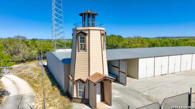 Image 46 of 65 For 713 Lake Forest Rd.