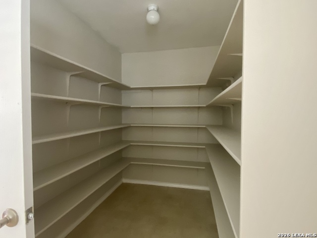 Image 8 of 22 For 1423 Hunters Plane