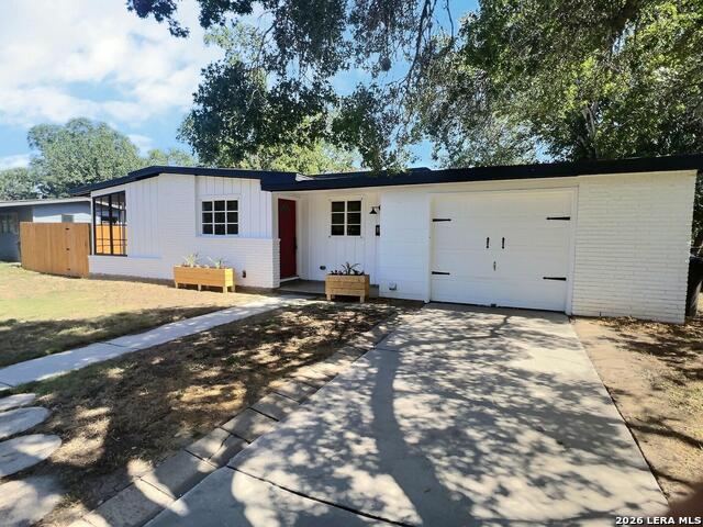 Details for 338 Brettonwood, San Antonio, TX 78218