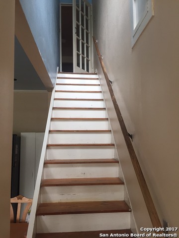 Image 10 of 13 For 138 Davis Ct