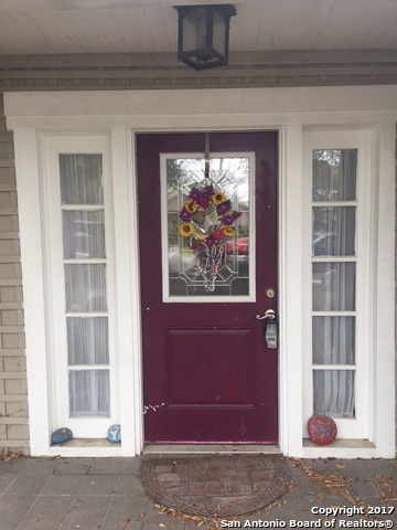 Image 2 of 13 For 138 Davis Ct