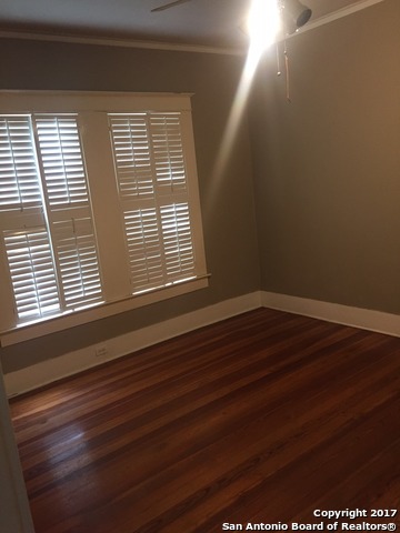 Image 6 of 13 For 138 Davis Ct