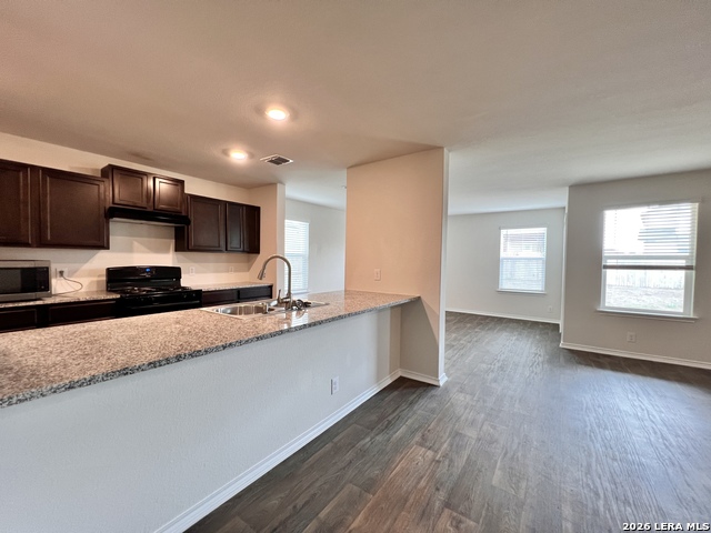 Image 6 of 31 For 6418 Handel Lodge