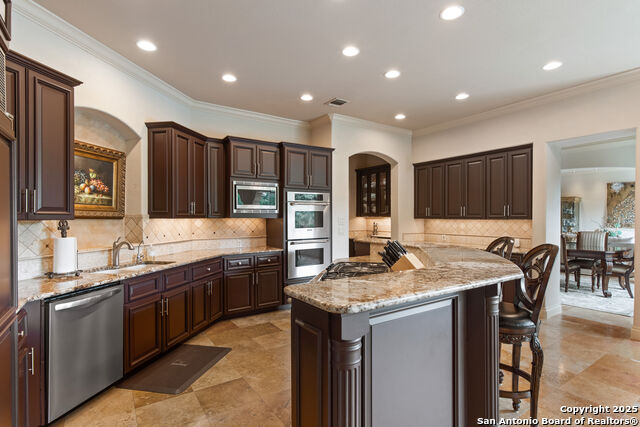 Image 12 of 44 For 410 Bentley Mnr