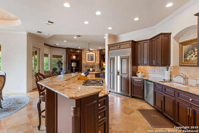 Image 13 of 44 For 410 Bentley Mnr