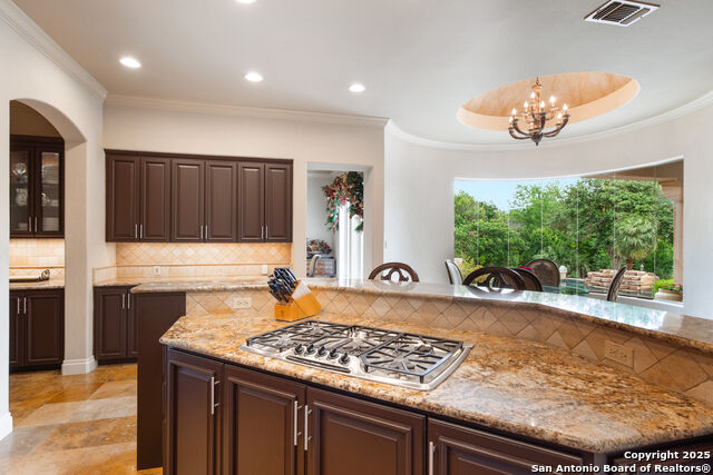 Image 14 of 44 For 410 Bentley Mnr