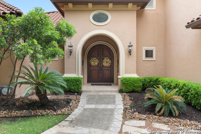 Image 2 of 44 For 410 Bentley Mnr