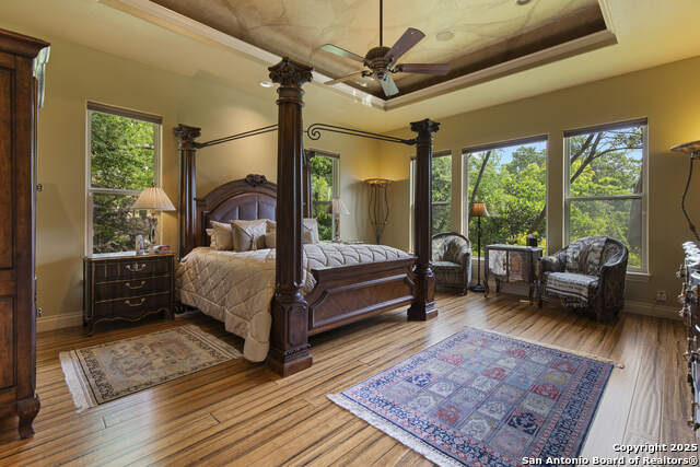 Image 20 of 44 For 410 Bentley Mnr