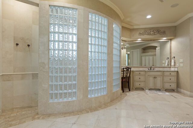 Image 26 of 44 For 410 Bentley Mnr