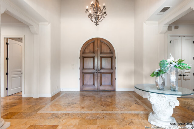 Image 3 of 44 For 410 Bentley Mnr