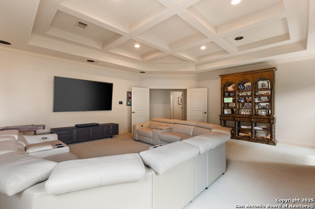 Image 32 of 44 For 410 Bentley Mnr