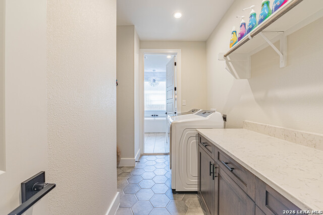 Image 24 of 46 For 112 Magnolia W