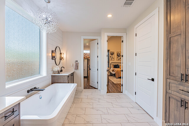 Image 30 of 46 For 112 Magnolia W