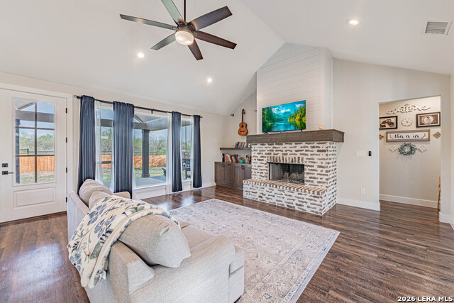 Image 6 of 46 For 112 Magnolia W