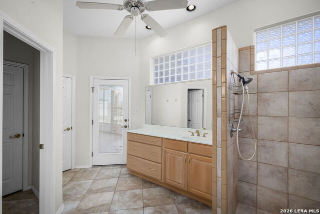 Image 27 of 46 For 632 Lake Valley