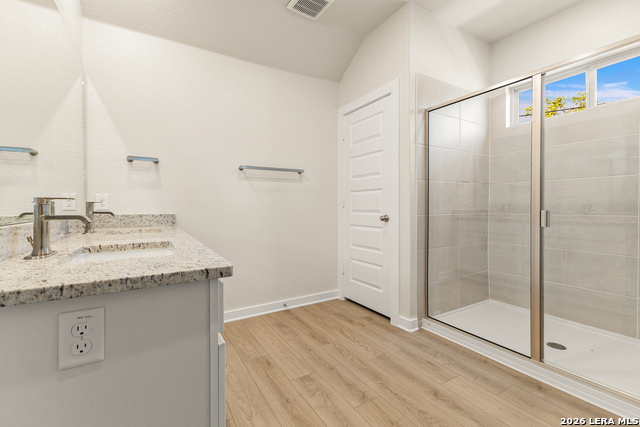 Image 11 of 12 For 104 Tribus  