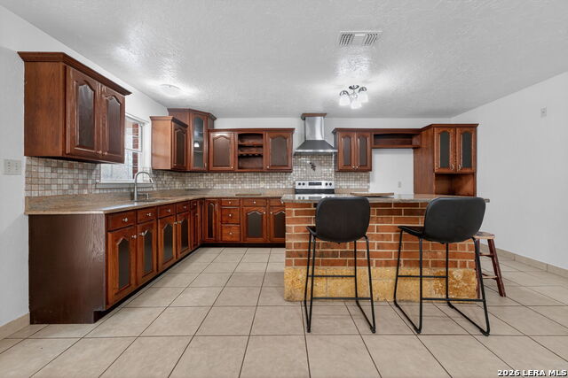 Image 10 of 41 For 20134 Jett Rd S