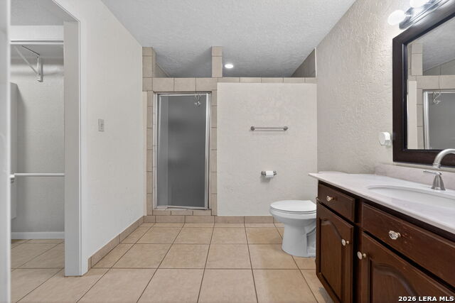 Image 14 of 41 For 20134 Jett Rd S