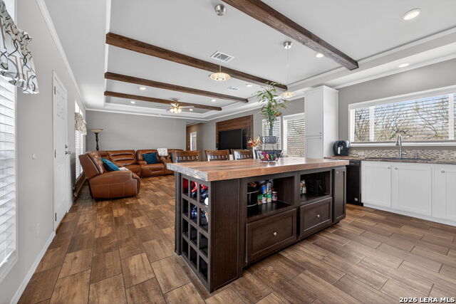 Image 32 of 41 For 20134 Jett Rd S