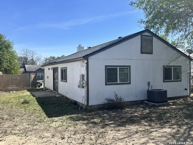 Image 4 of 15 For 8719 Port Of Call