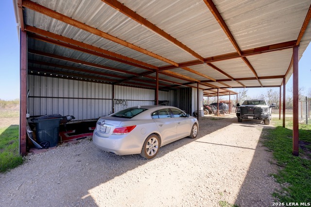 Image 19 of 49 For 401 Concordia