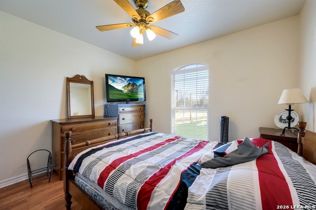 Image 28 of 49 For 401 Concordia