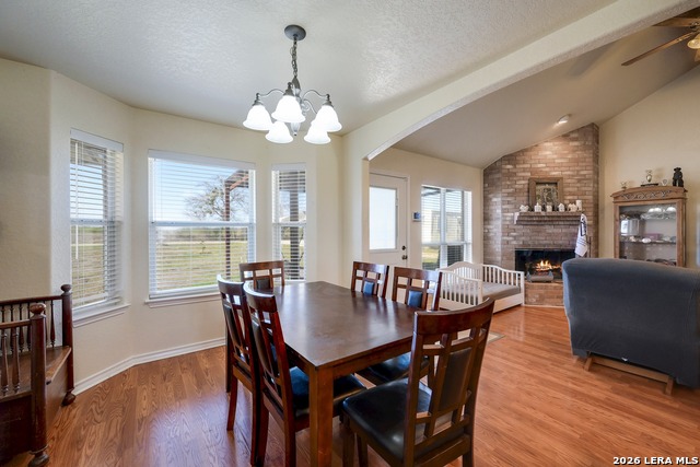 Image 43 of 49 For 401 Concordia