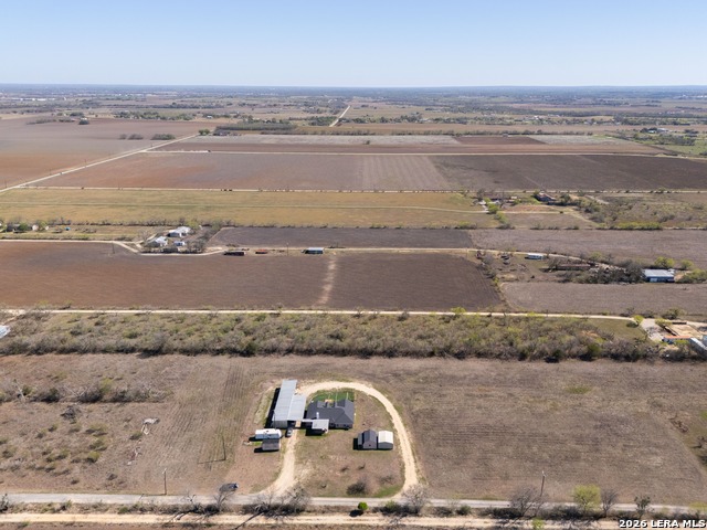 Image 47 of 49 For 401 Concordia