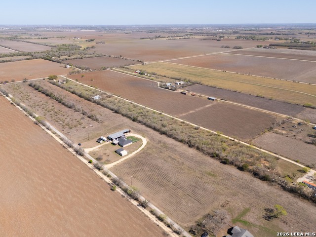 Image 5 of 49 For 401 Concordia