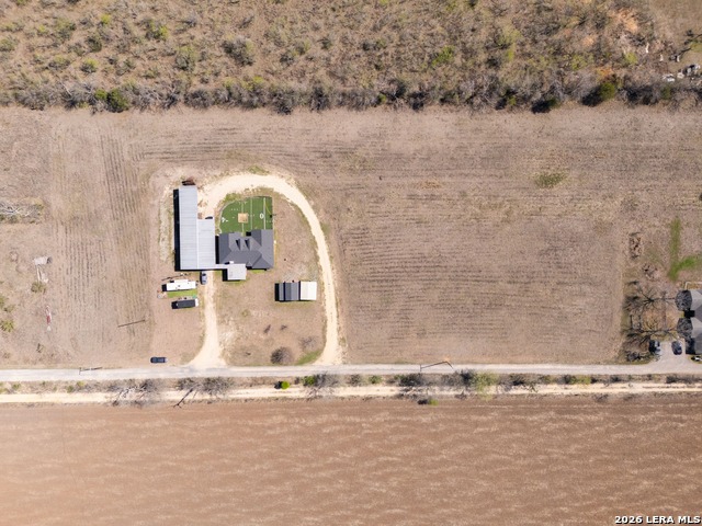 Image 6 of 49 For 401 Concordia