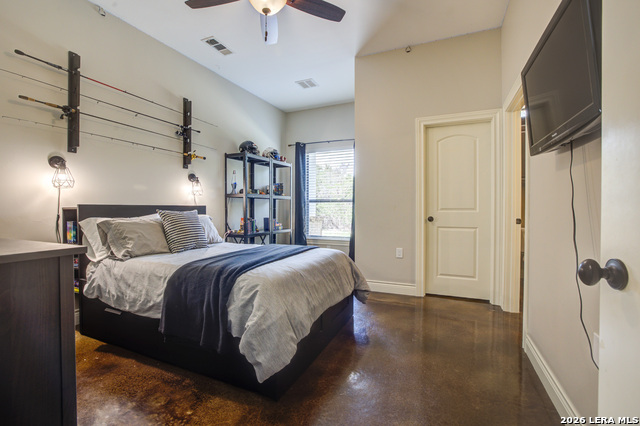 Image 17 of 44 For 750 Cambridge