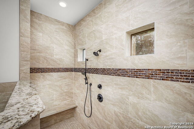 Image 19 of 44 For 750 Cambridge