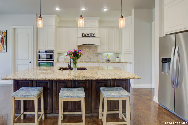 Image 3 of 44 For 750 Cambridge