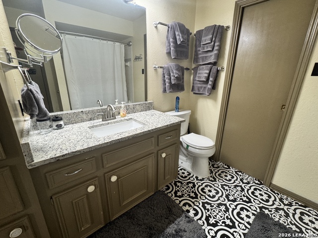 Image 13 of 15 For 1134 Peach Tree