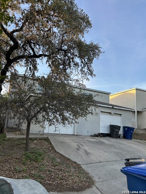 Image 3 of 4 For 8911 Maverick Draw