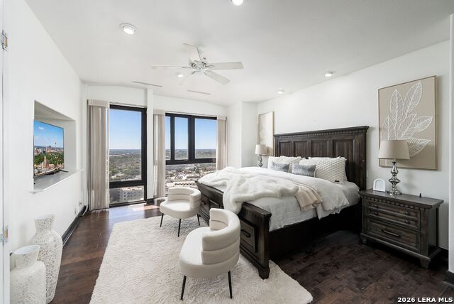 Image 14 of 49 For 7701 Wurzbach  2302