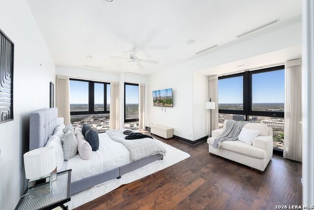 Image 23 of 49 For 7701 Wurzbach  2302