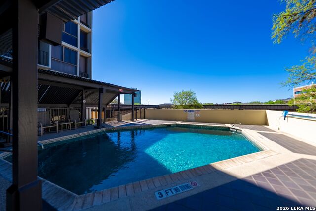 Image 35 of 49 For 7701 Wurzbach  2302