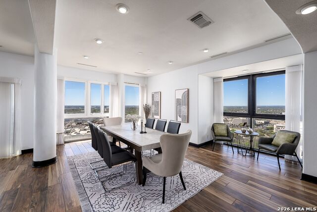 Image 6 of 49 For 7701 Wurzbach  2302