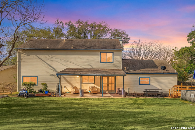 Image 2 of 42 For 16226 Pinetree