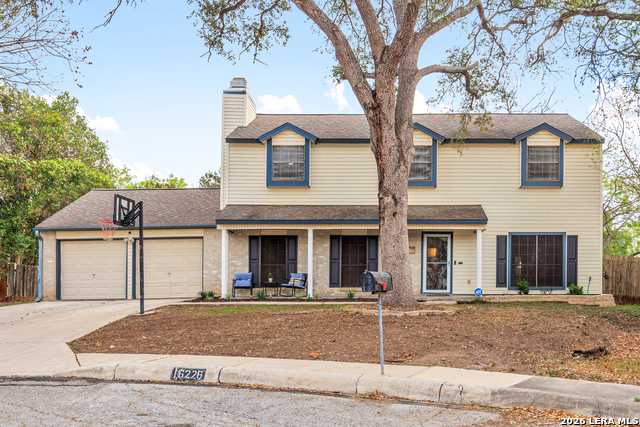 Image 3 of 42 For 16226 Pinetree