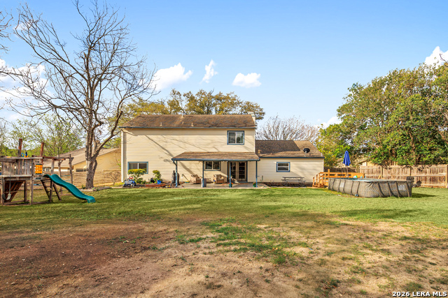 Image 37 of 42 For 16226 Pinetree