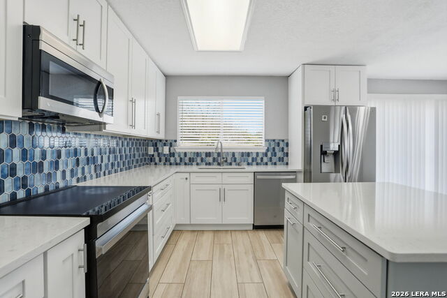 Image 18 of 38 For 6239 Donely Pl