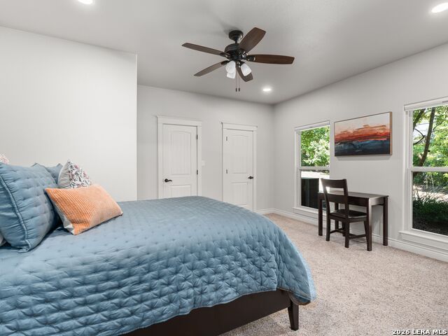 Image 25 of 62 For 333 Pike  