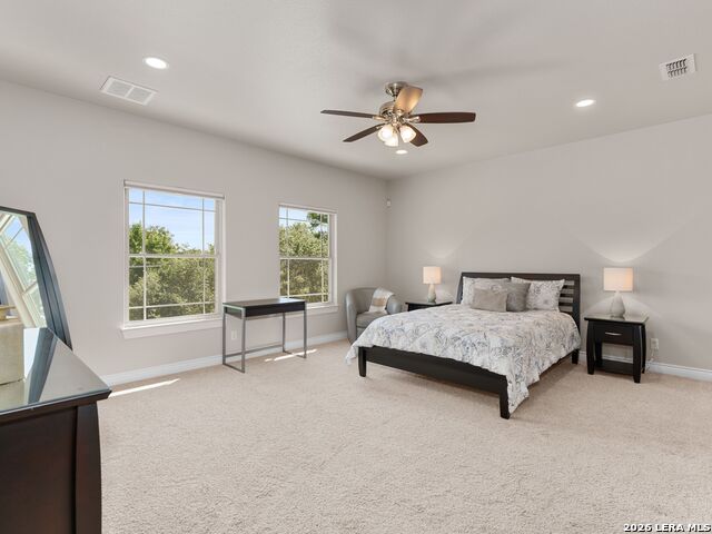 Image 30 of 62 For 333 Pike  