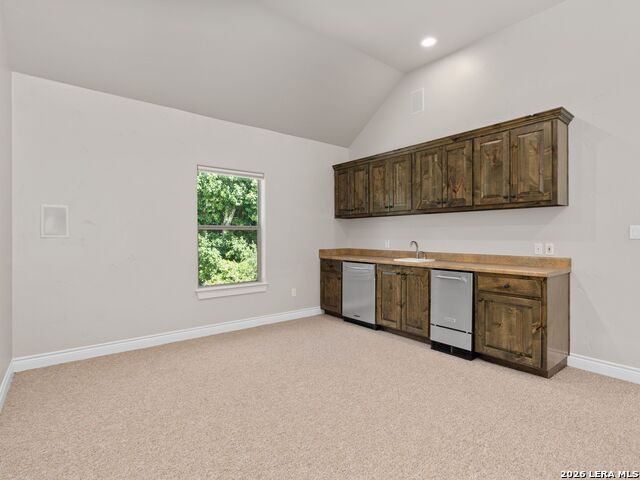 Image 36 of 62 For 333 Pike  