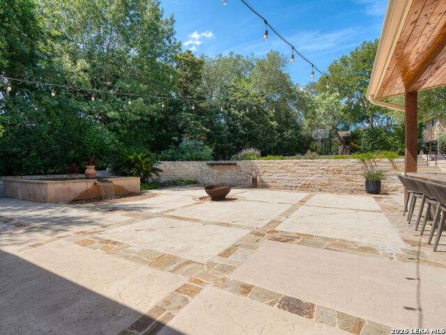 Image 41 of 62 For 333 Pike  