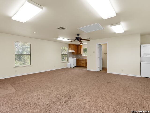 Image 51 of 62 For 333 Pike  