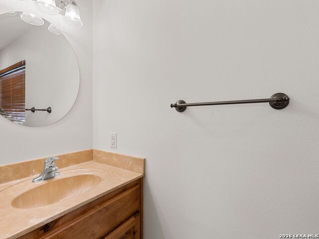 Image 54 of 62 For 333 Pike  